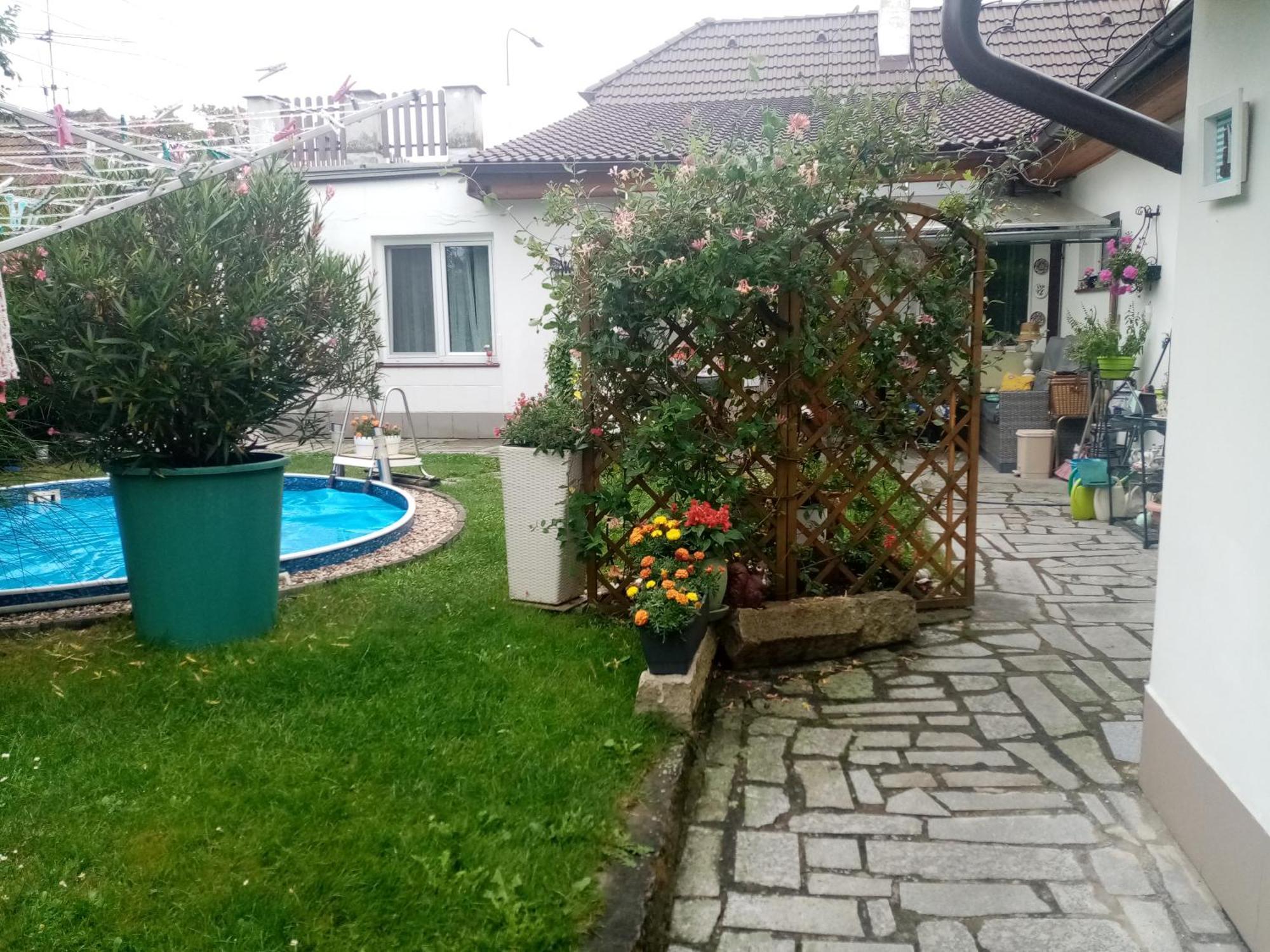 Studio Jindřichŭv Hradec Exteriör bild