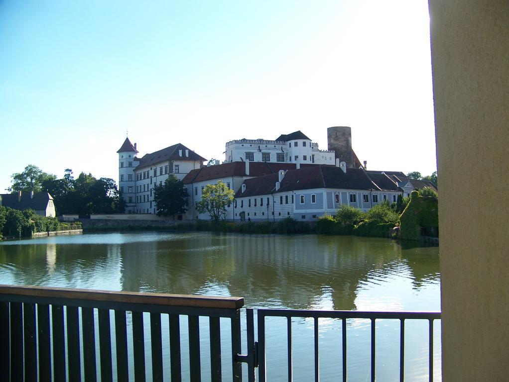 Studio Jindřichŭv Hradec Exteriör bild